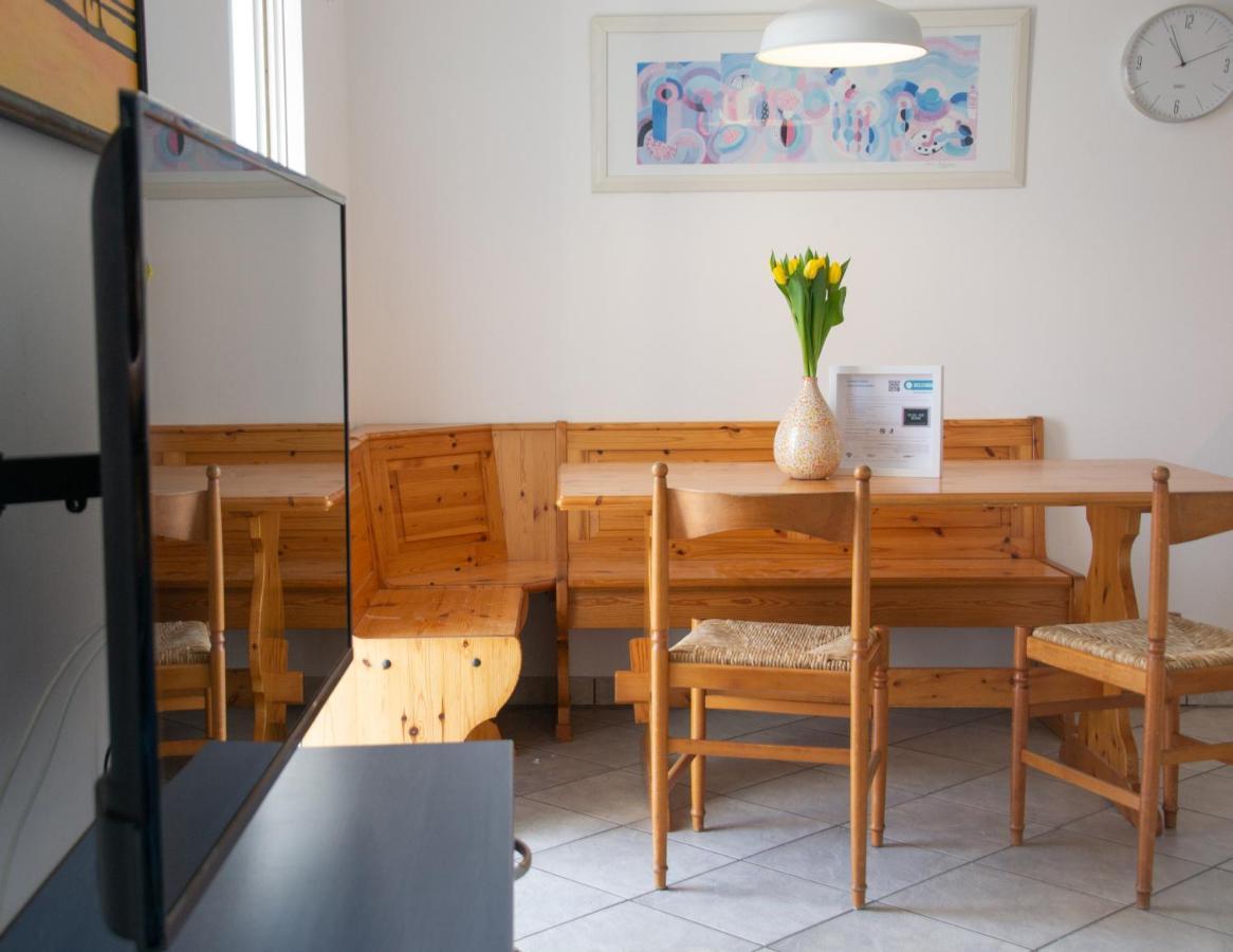 Casa Lili - Welchome Cannobio Bagian luar foto